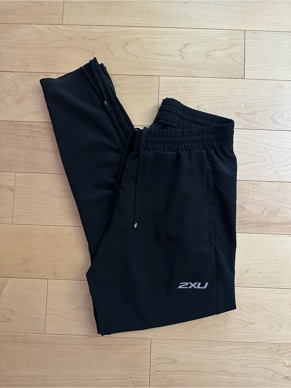 2XU Black Performance Track Pants Joggers